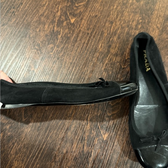 Authentic Prada ballet flats, size 7.5. - Picture 3 of 3